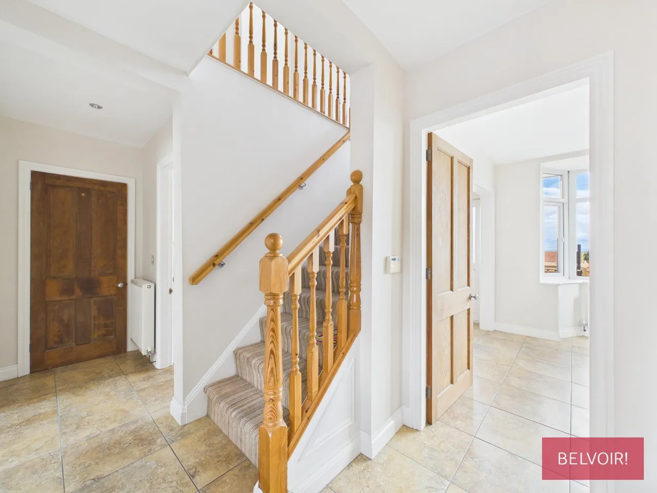 Summerhill Road, Little Mountain, LL11, photo 2