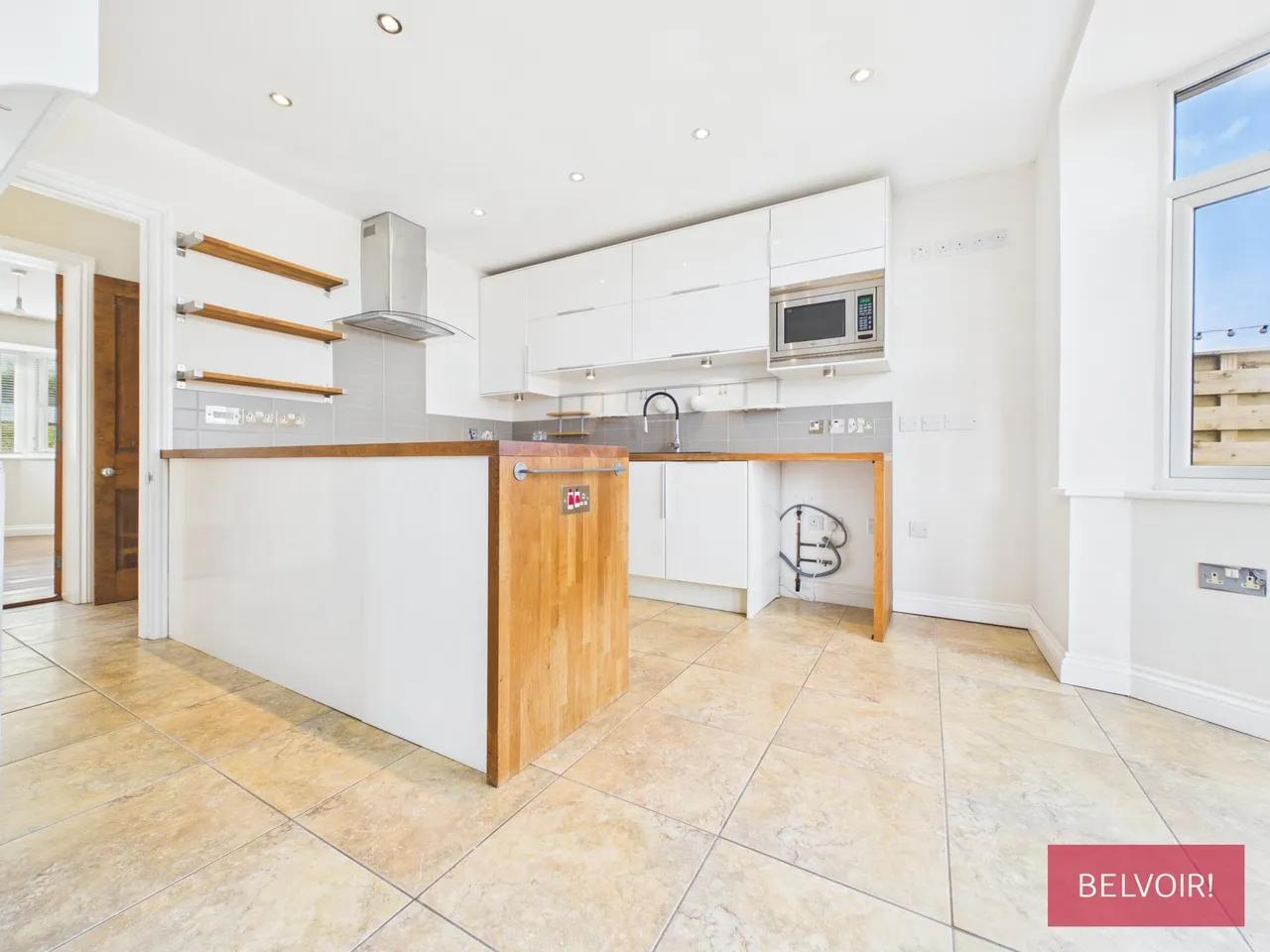 Summerhill Road, Little Mountain, LL11, photo 4
