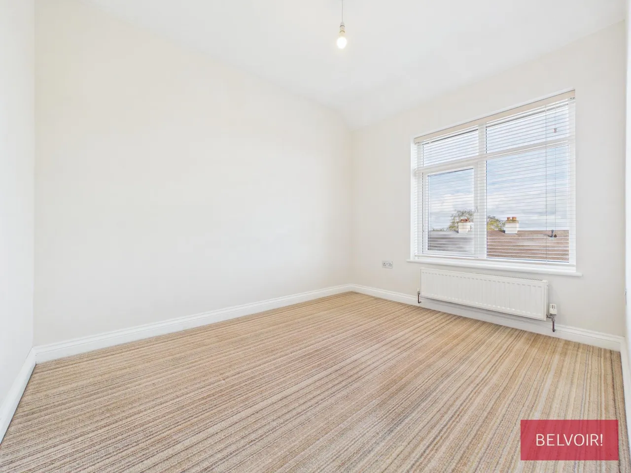 Summerhill Road, Little Mountain, LL11, photo 13