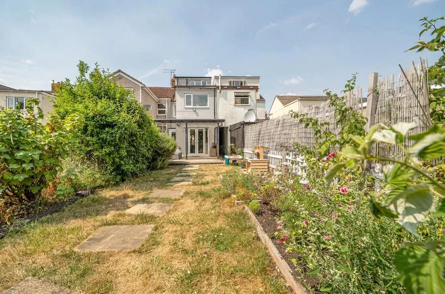 Beechcroft Road, Swindon, SN2, photo 17