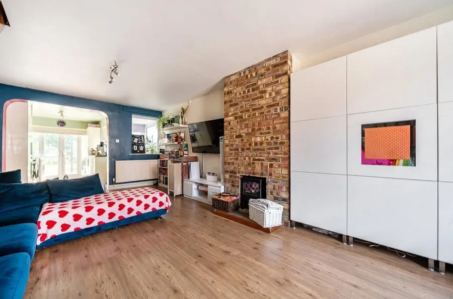 Beechcroft Road, Swindon, SN2, photo 14