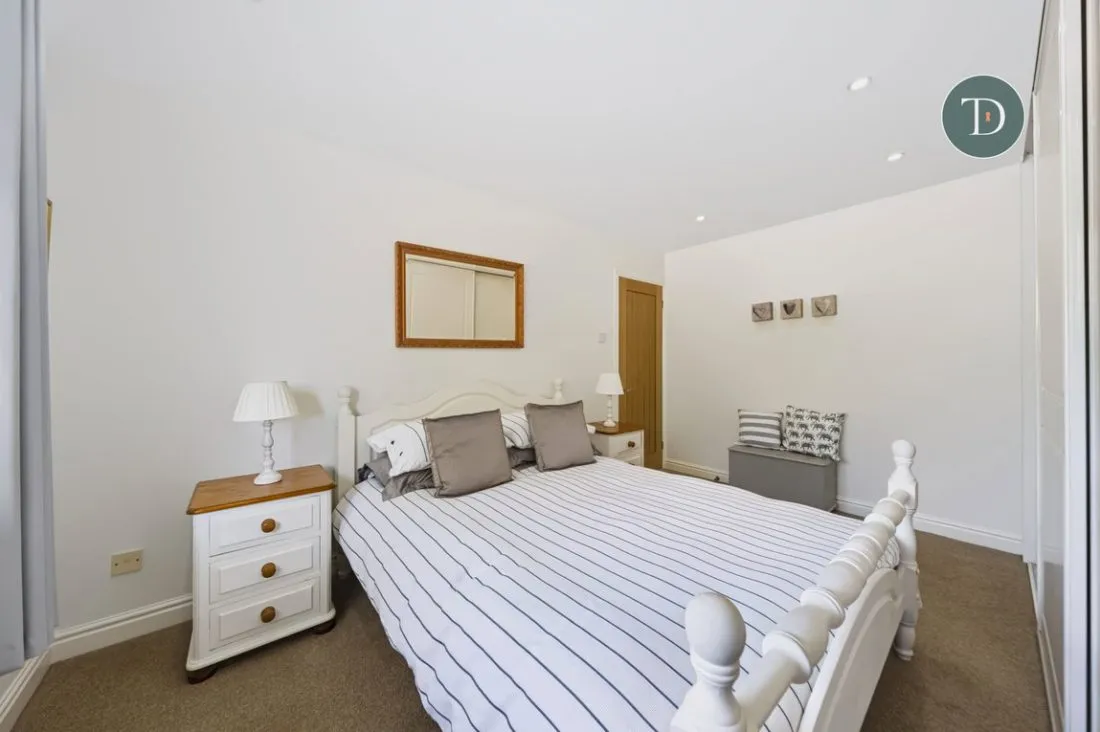 Harpur Close, Great Sutton, CH66, photo 23