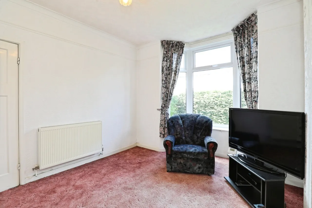 St Andrews Avenue, CREWE, Cheshire, CW2, photo 6