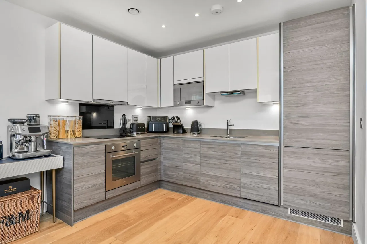 Gullivers Walk, London, SE8, photo 14