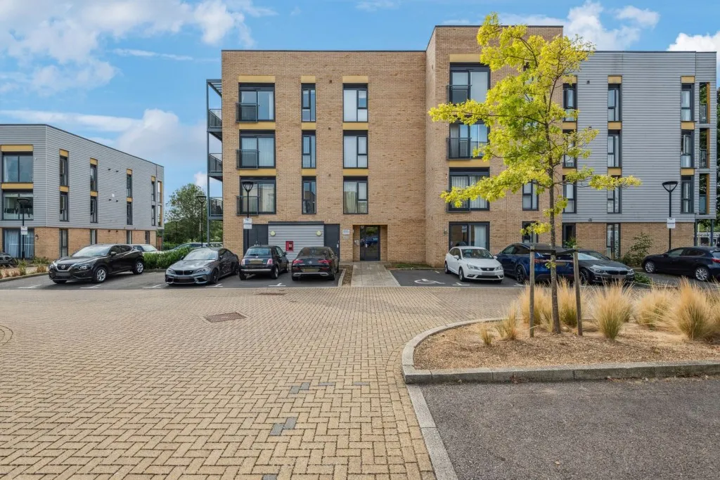 Allwoods Place, Hitchin, SG4, photo 11