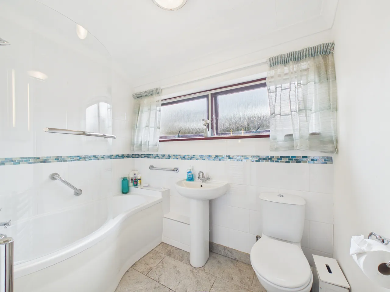 New Road, Stokenchurch, HP14, photo 8