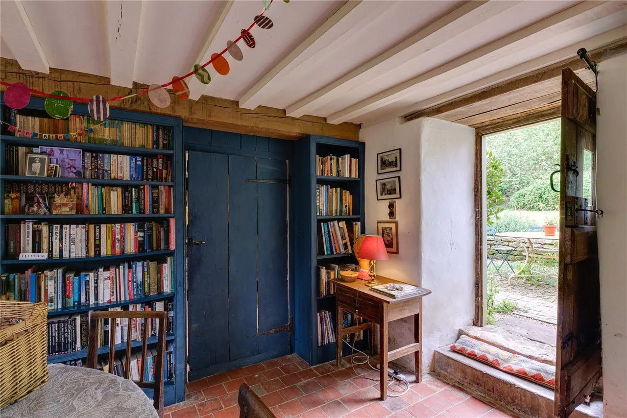 Powerstock, Bridport, DT6, photo 9