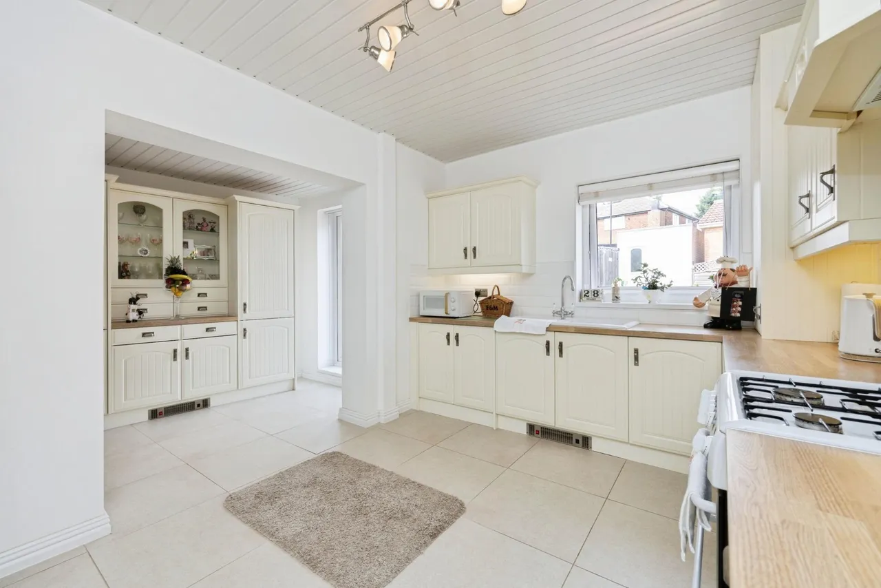 Wavendon Crescent, Sunderland, SR4, photo 4