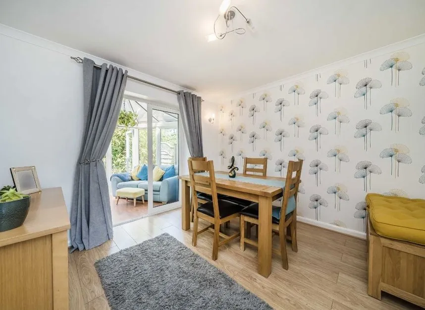 Roy Grove, Hampton, TW12, photo 6