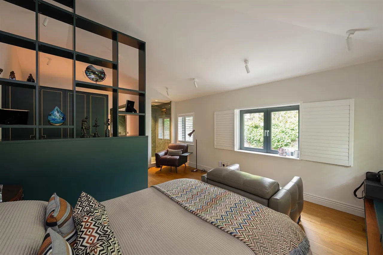 Hillside Close, St John's Wood, London, NW8 0EF, photo 22