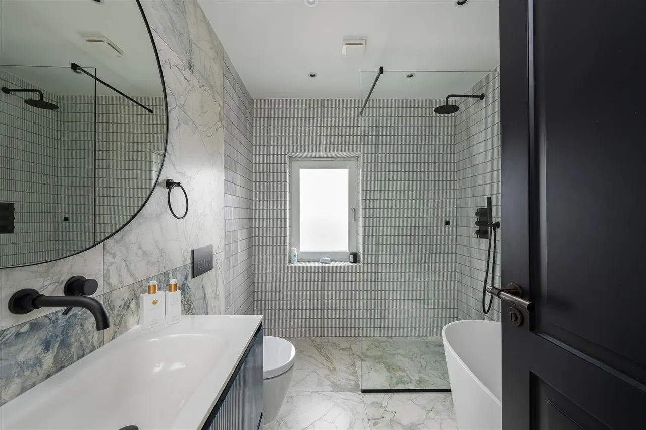 Hillside Close, St John's Wood, London, NW8 0EF, photo 19