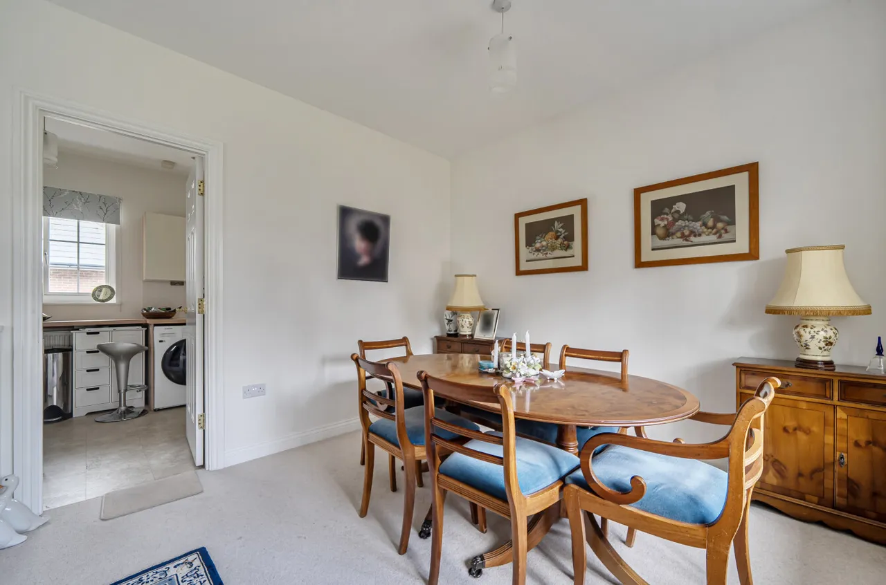 Wood Road, Hindhead, GU26, photo 6