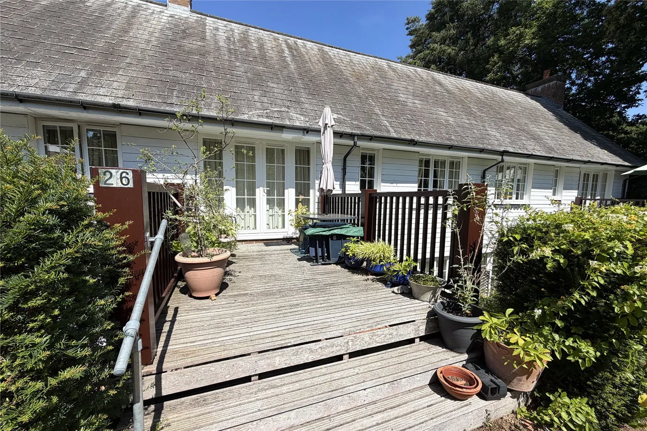 Wood Road, Hindhead, GU26, photo 4
