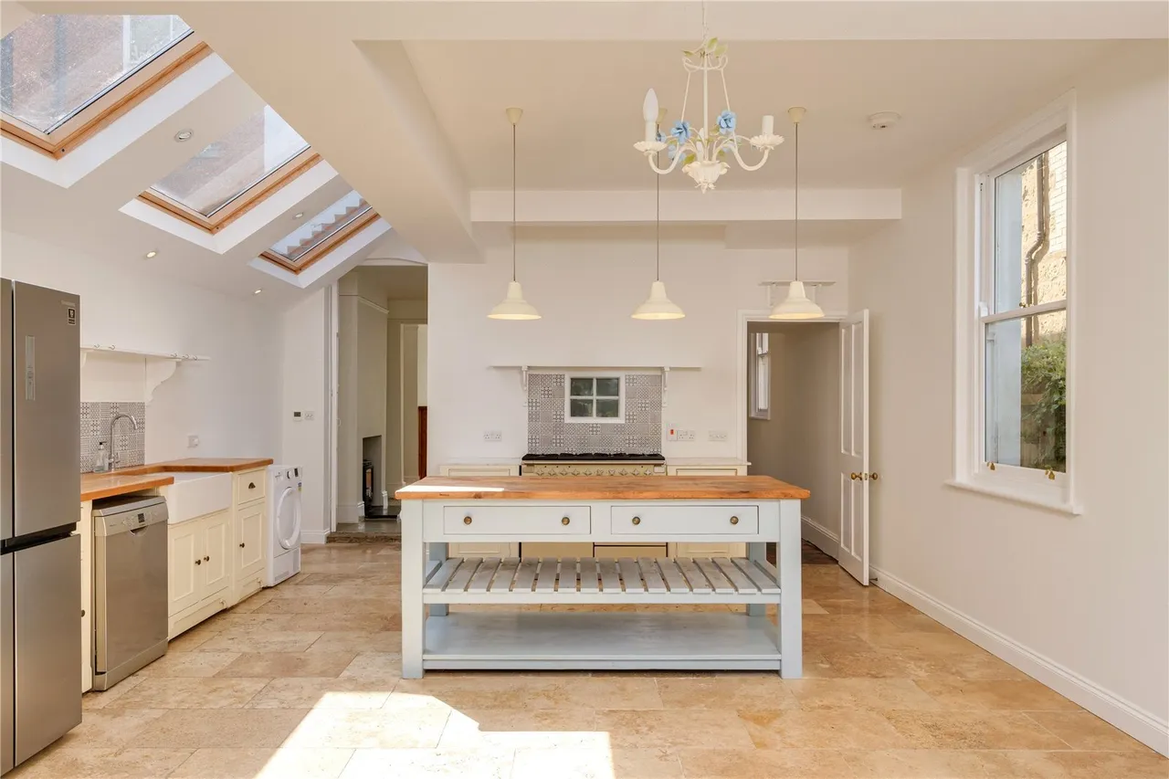 Kings Road, Sherborne, DT9, photo 4