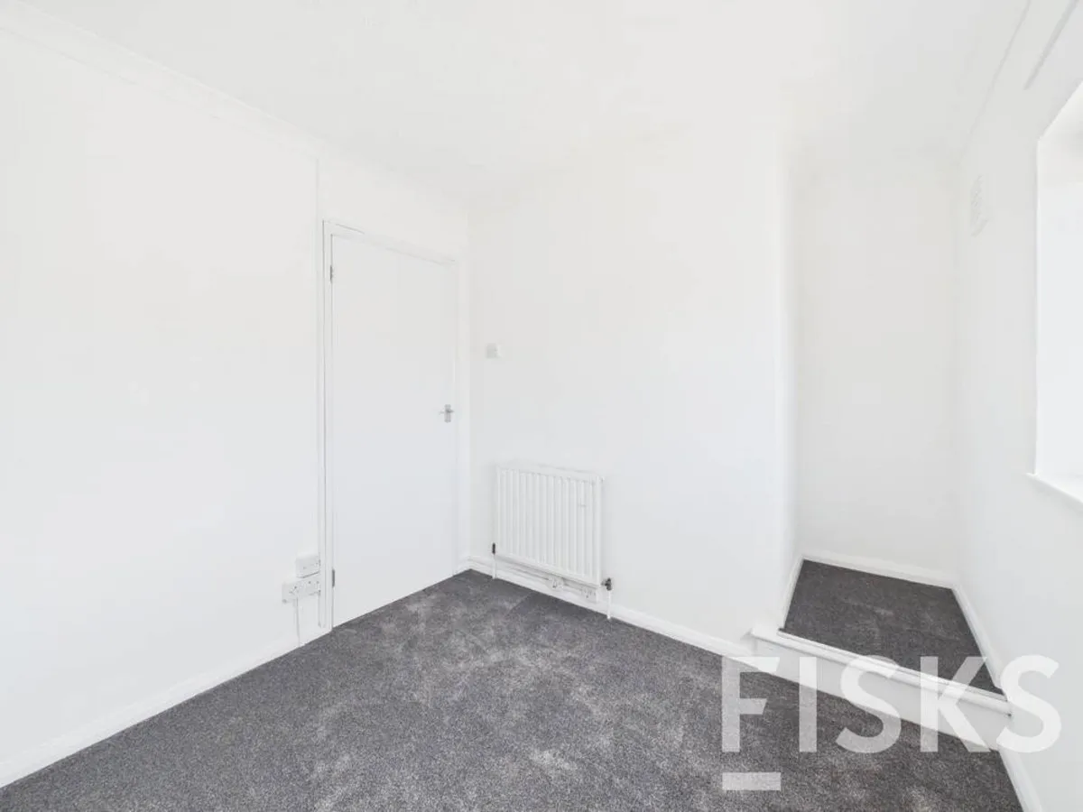 Rosewood Avenue, Hornchurch, RM12, photo 10