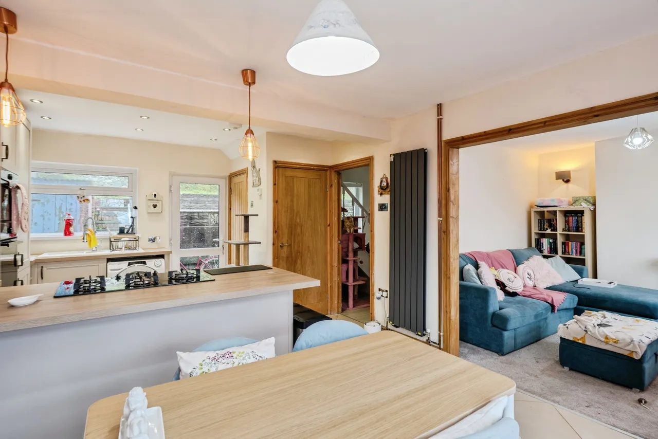 Rosewood Avenue, Port Talbot, SA12, photo 6