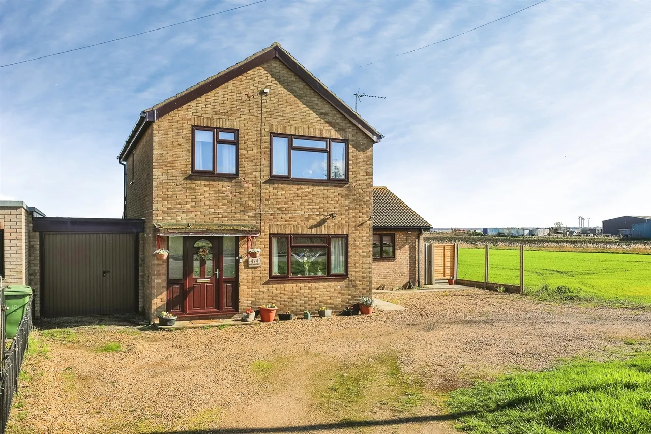 Herne Road, Huntingdon, PE26, photo 8
