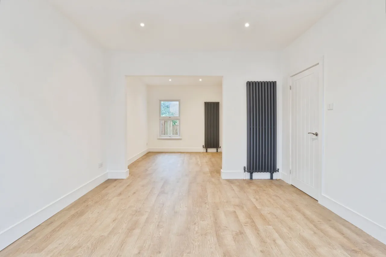 Plum Lane, London, SE18, photo 18