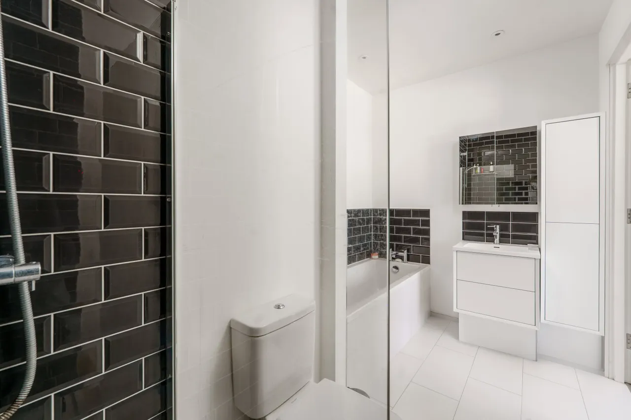 Canterbury House, Canterbury Road, Queens Park, London, NW6 5FR, photo 12