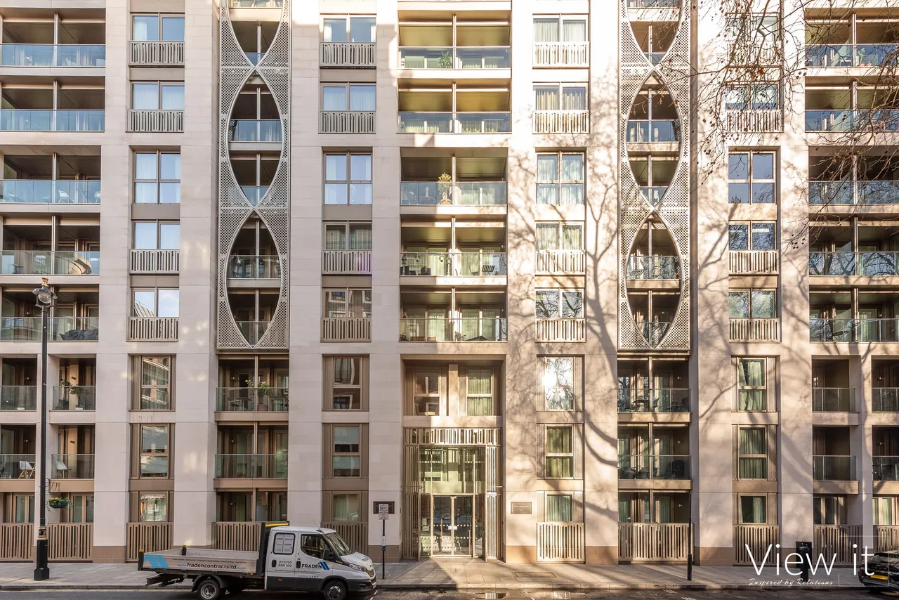 Horseferry Road, London, photo 13