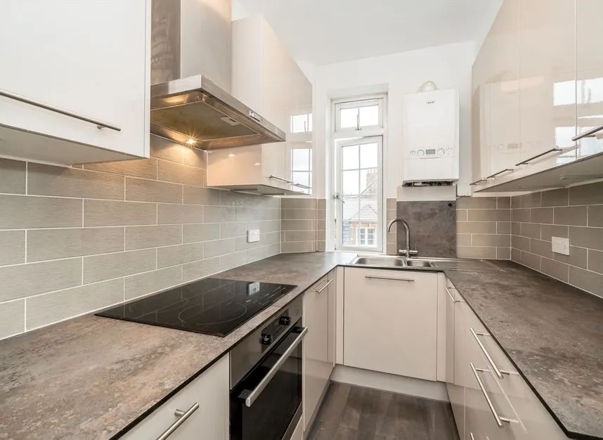 Charleville Road, London, W14, photo 3