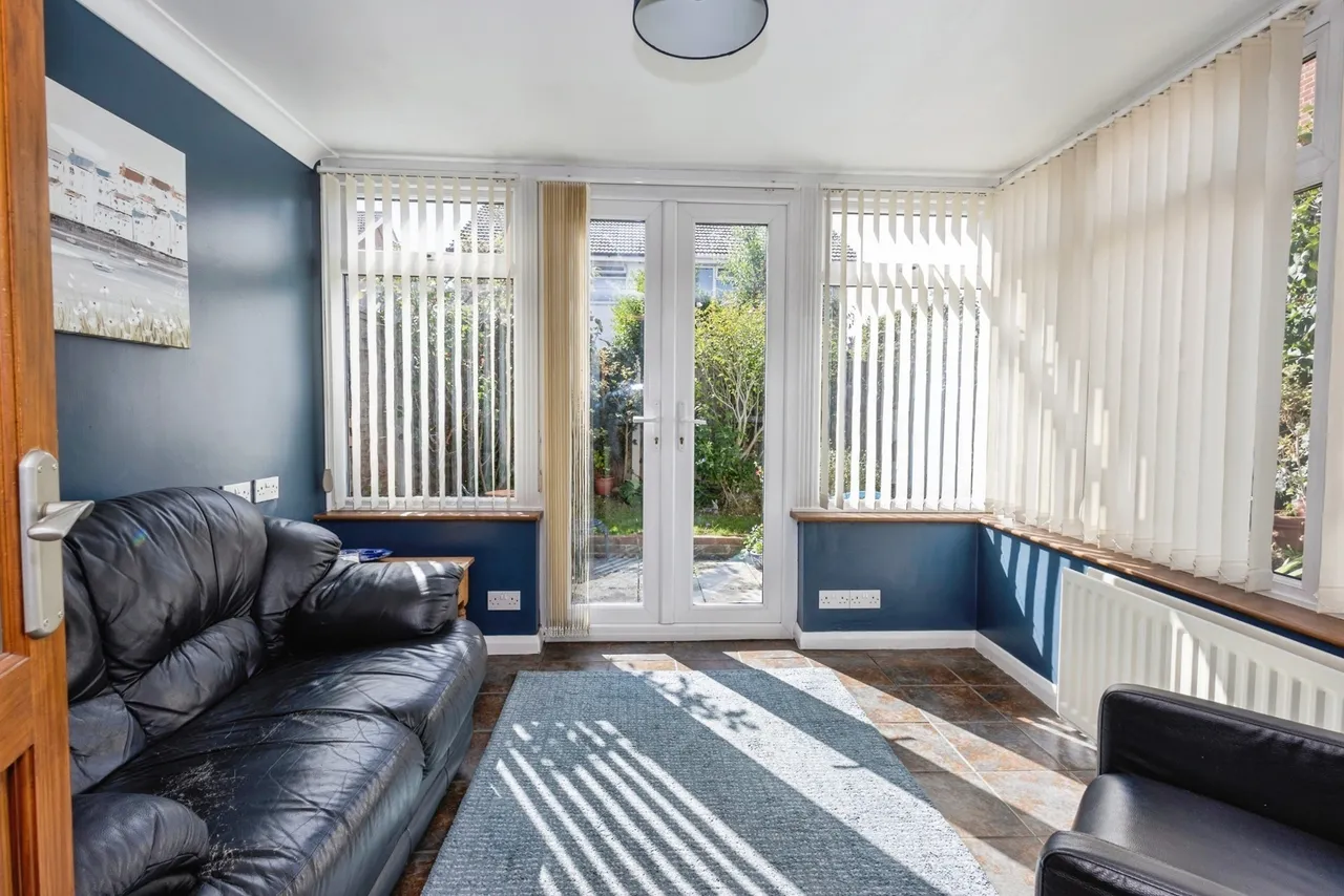 St. Marys Road, Hayling Island, PO11, photo 13