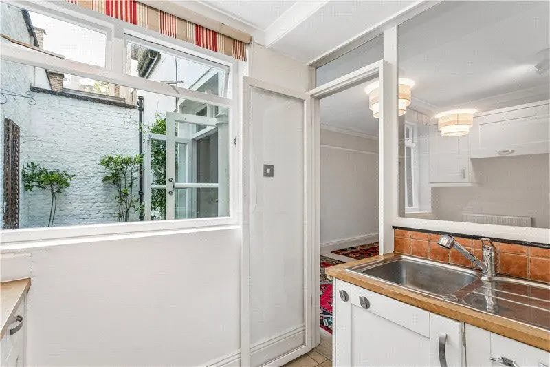 Queen's Gate Place, London, SW7, photo 6