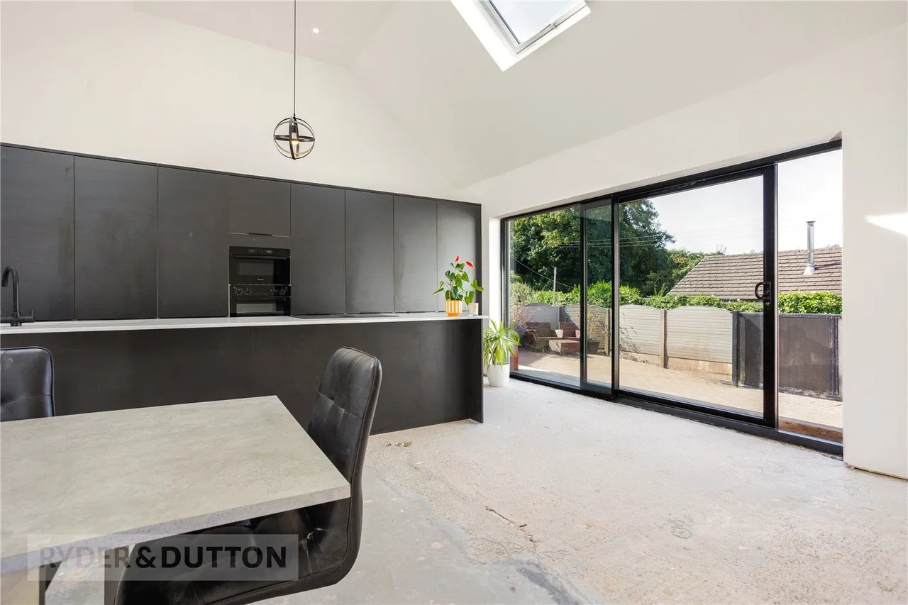 Ferney Field Road, Chadderton, OL9, photo 9