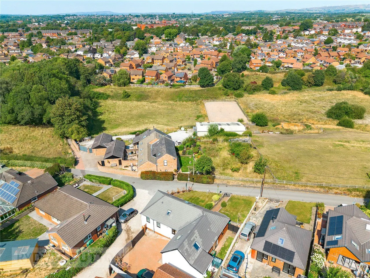 Ferney Field Road, Chadderton, OL9, photo 5
