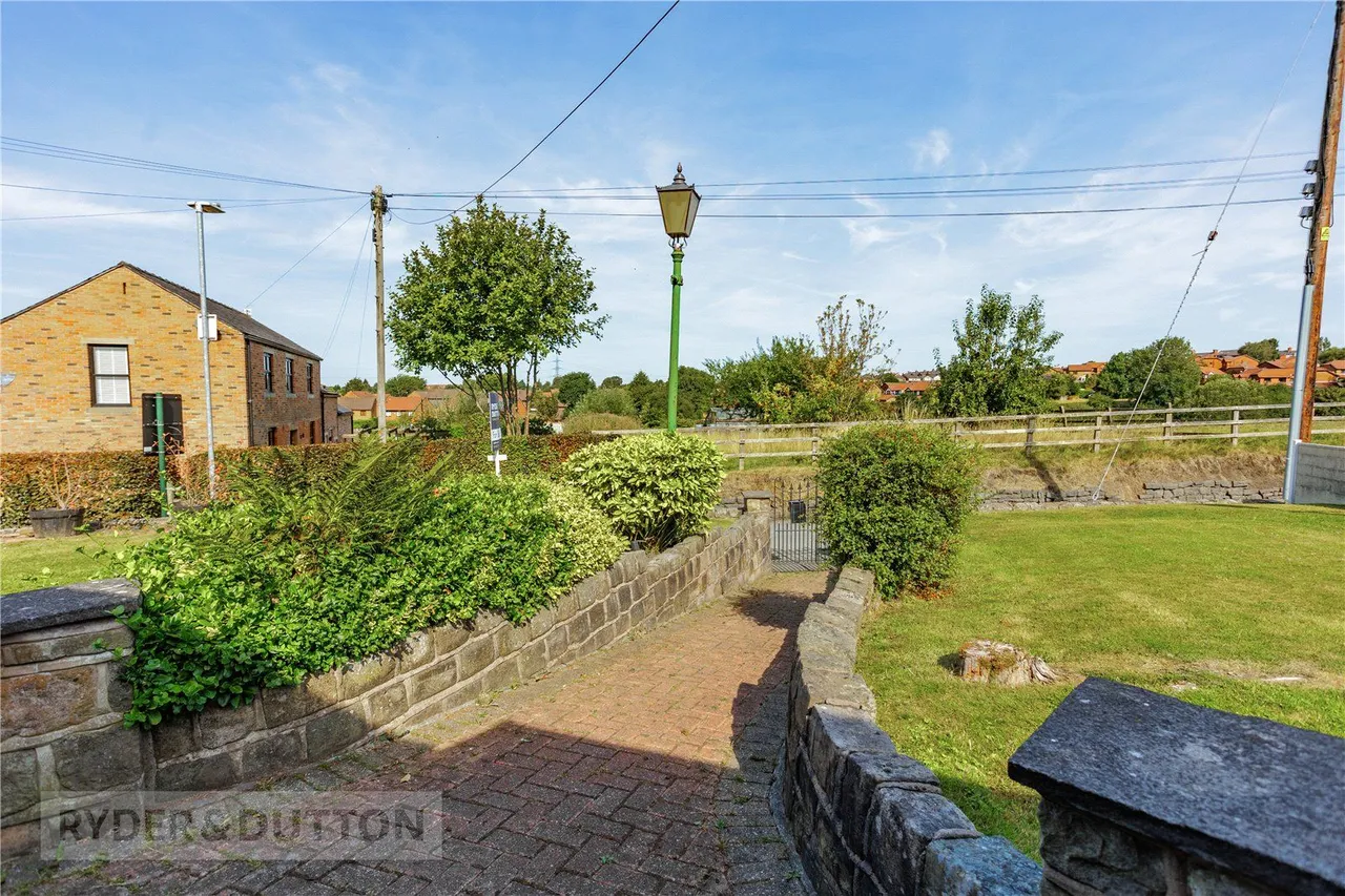 Ferney Field Road, Chadderton, OL9, photo 29