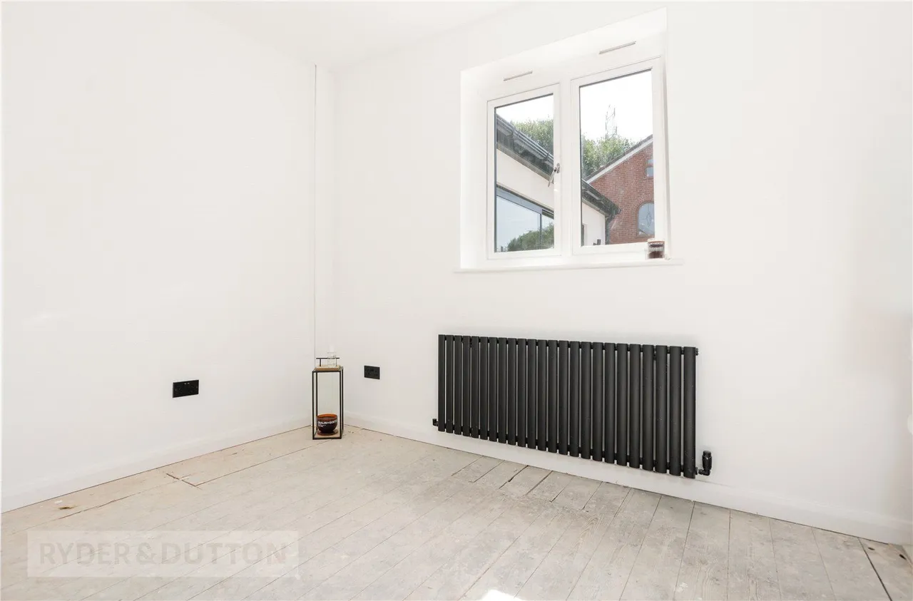 Ferney Field Road, Chadderton, OL9, photo 17
