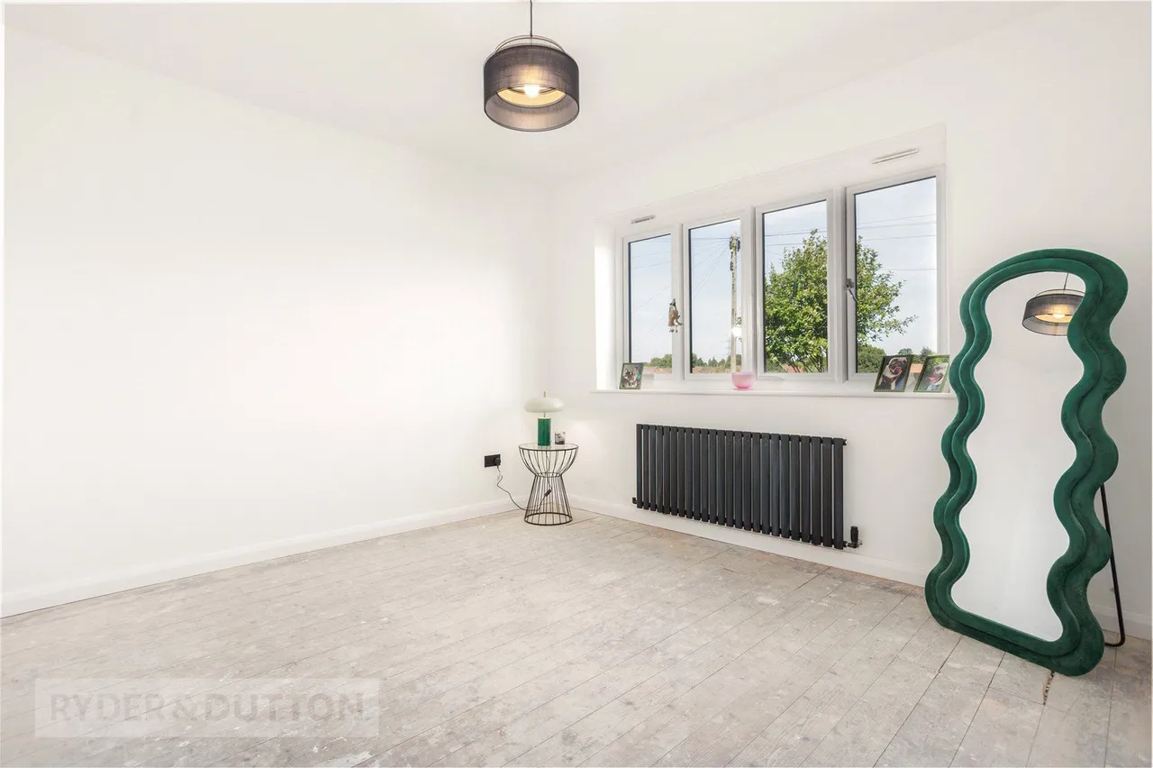 Ferney Field Road, Chadderton, OL9, photo 18