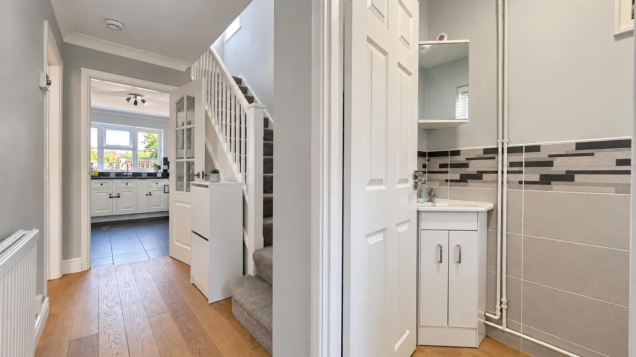 Kennington Close, Newport Pagnell, photo 10