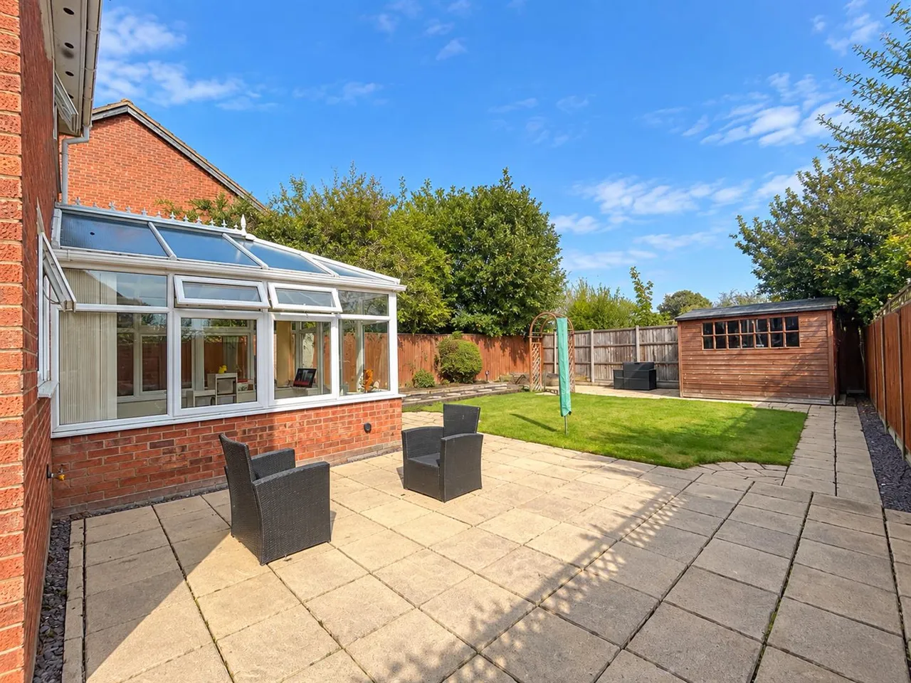 Kennington Close, Newport Pagnell, photo 23
