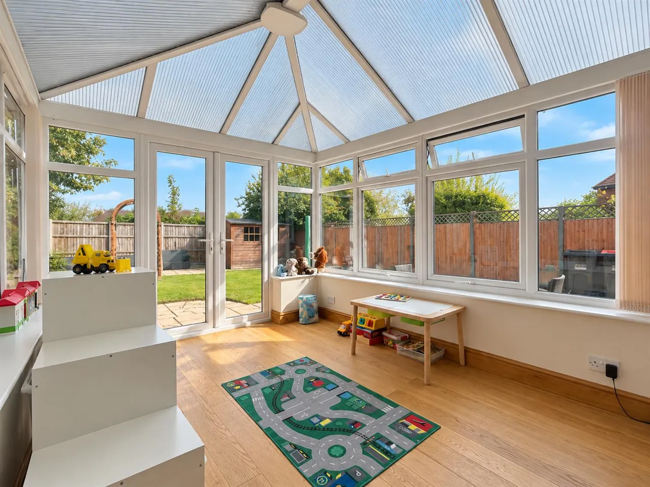 Kennington Close, Newport Pagnell, photo 6