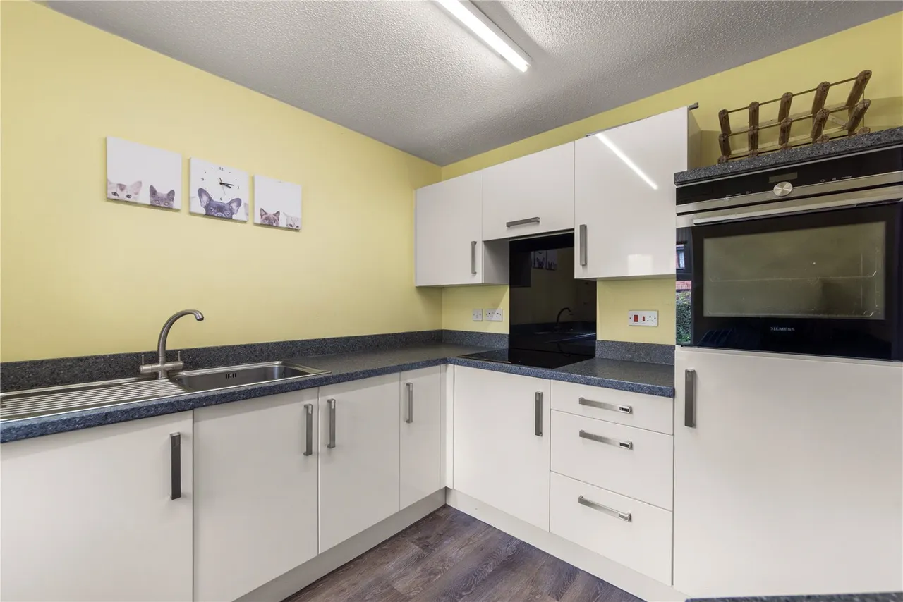 Willow Tree Drive, Barnt Green, Birmingham, Worcestershire, B45 8PB, photo 4
