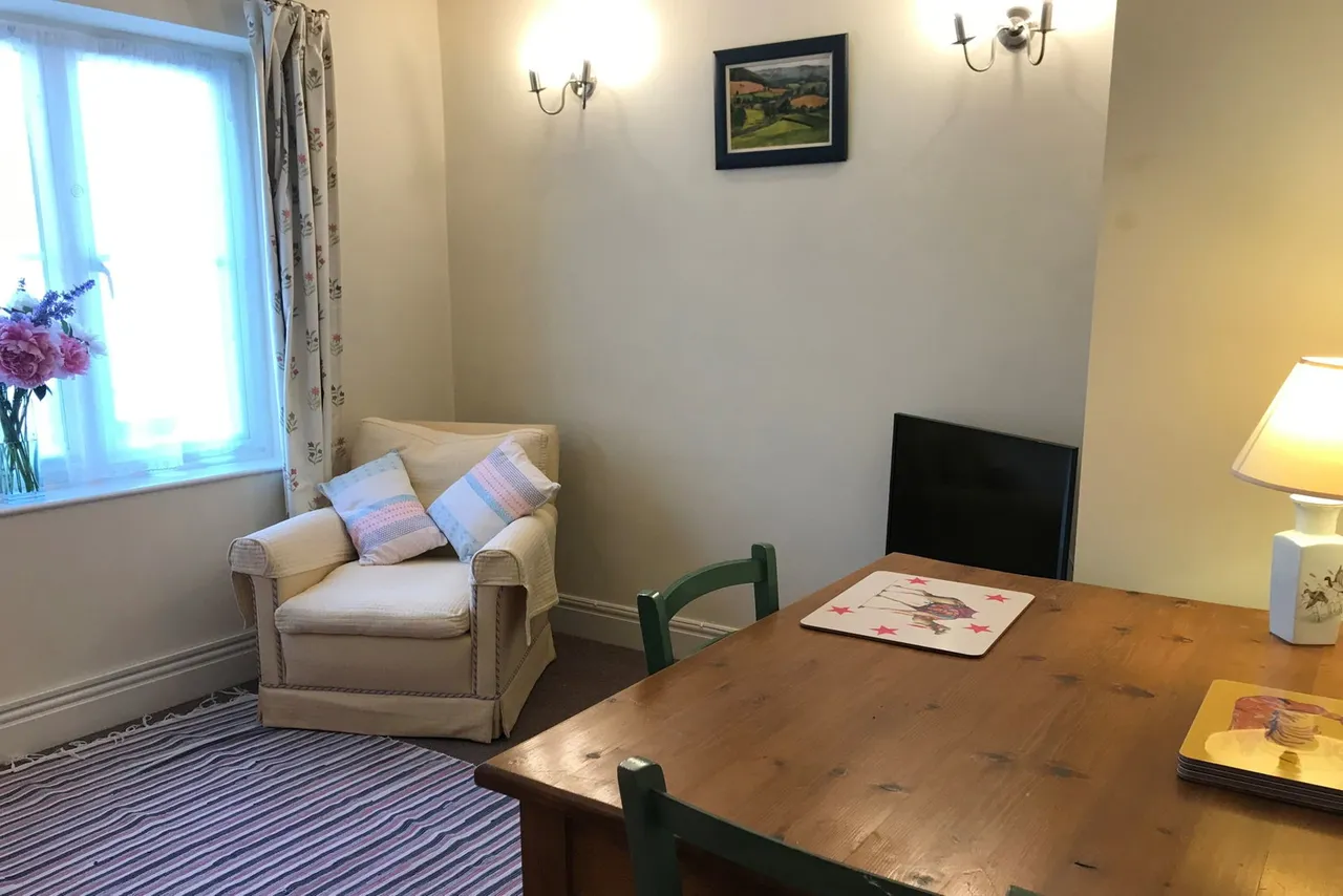 Vineys Yard, Bruton, BA10, photo 11