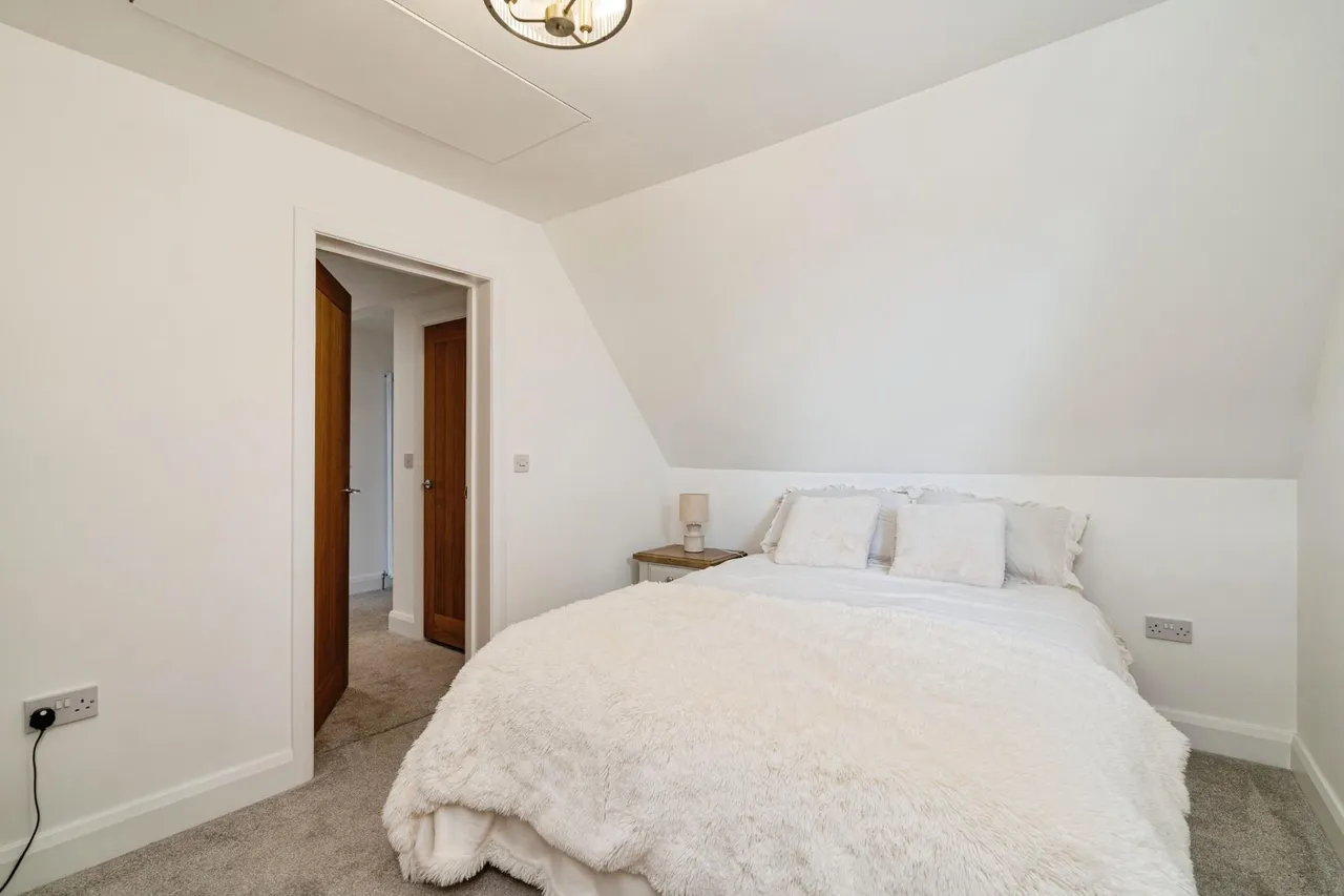 Lowestoft Road, Great Yarmouth, NR31, photo 16