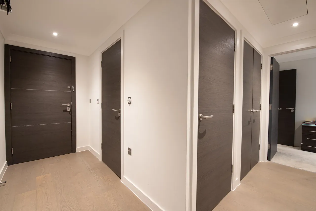 Flat 2, Bellham Court, 1 Hope Close, London, photo 7