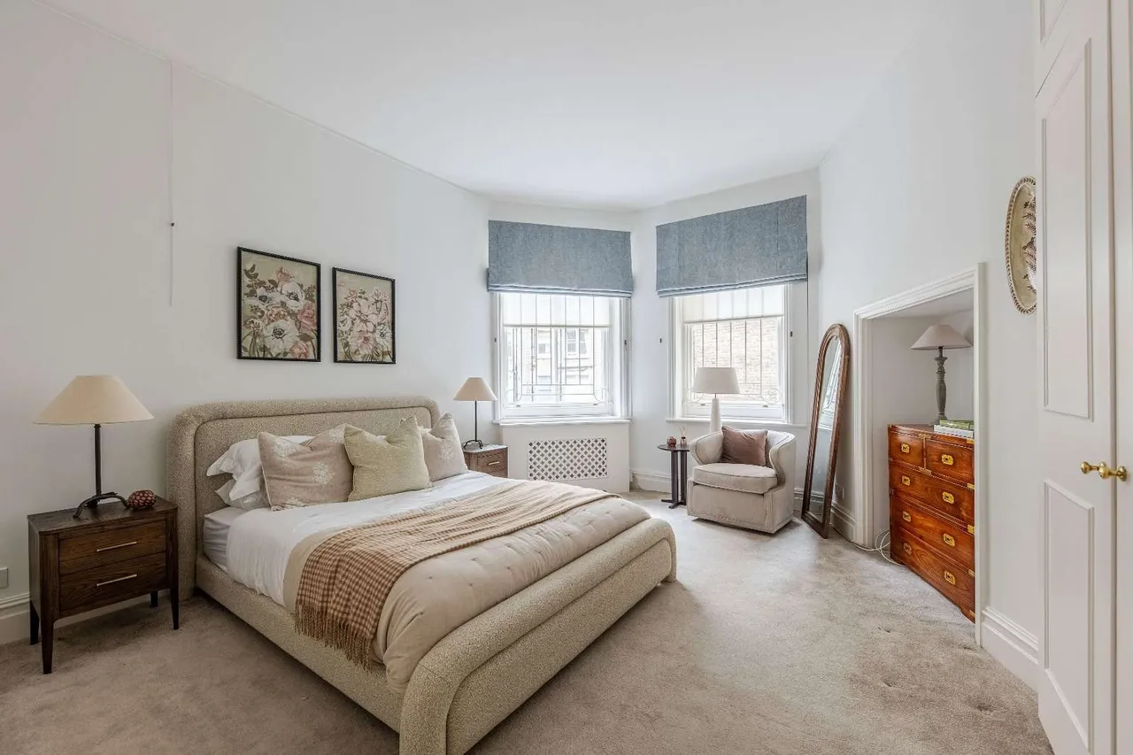Campden Hill Court, Campden Hill Road, London, W8 7HN, photo 9