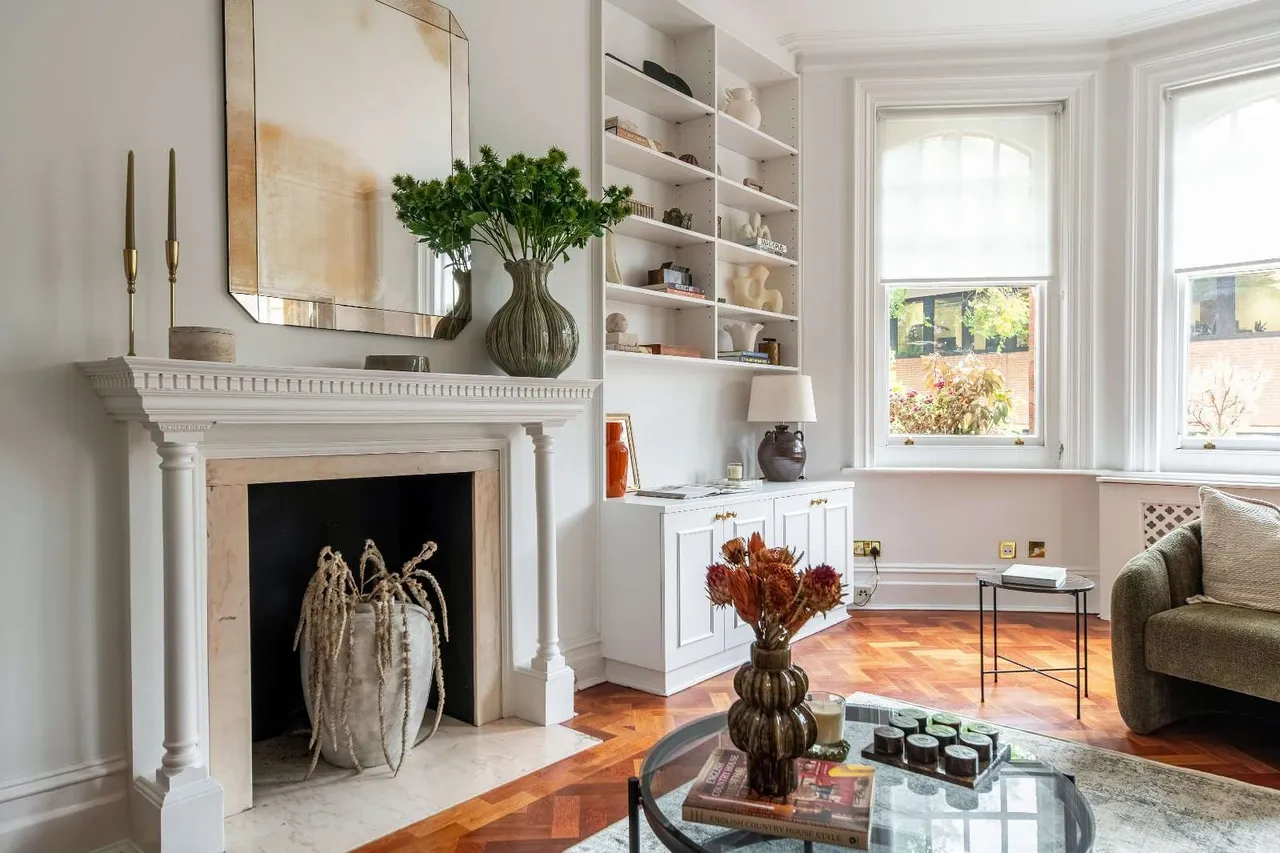 Campden Hill Court, Campden Hill Road, London, W8 7HN, photo 3
