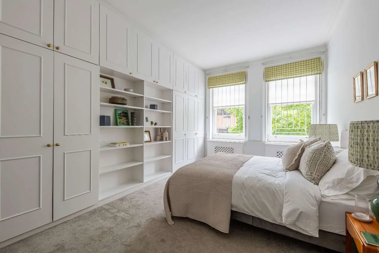 Campden Hill Court, Campden Hill Road, London, W8 7HN, photo 6