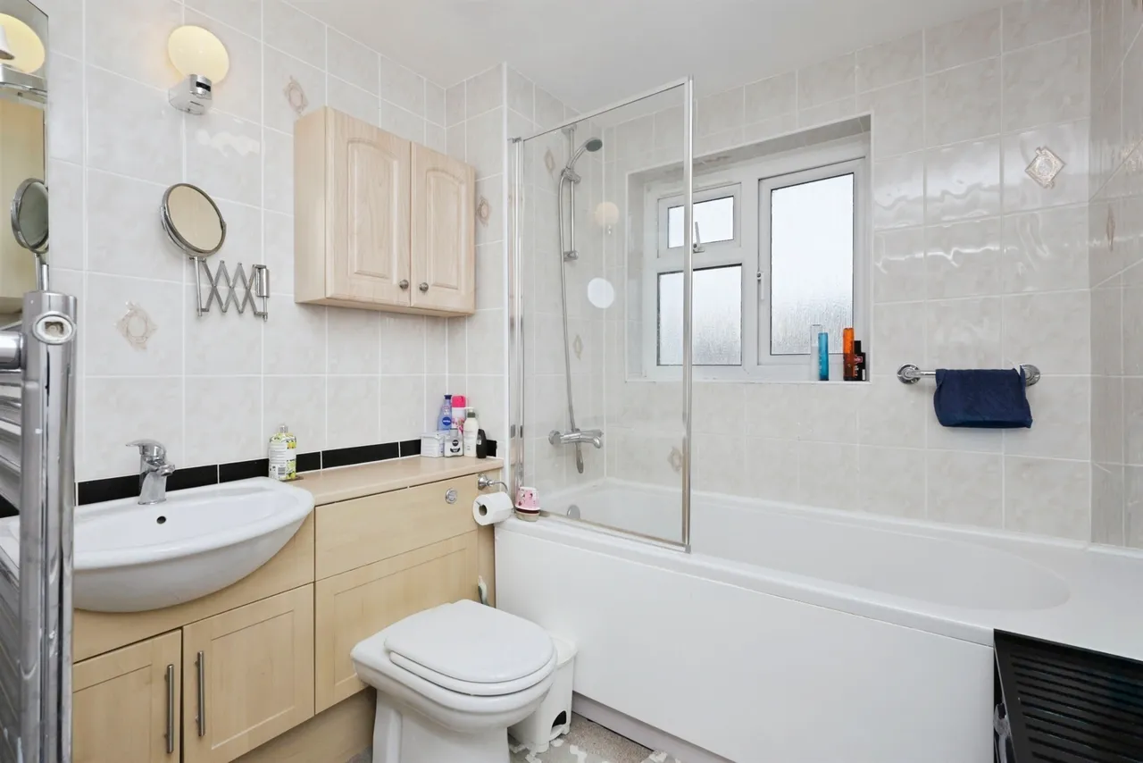 Faygate Road, Eastbourne, photo 10