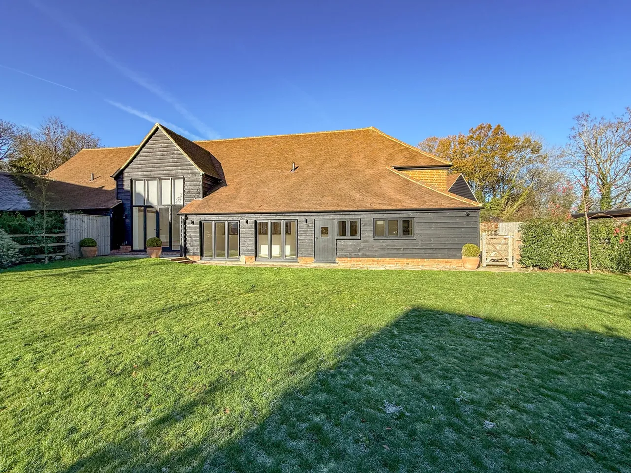 3 bed house to rent — The Kendal Roughwood Lane, Chalfont St. Giles, Chalfont St. Giles, HP8 4AA