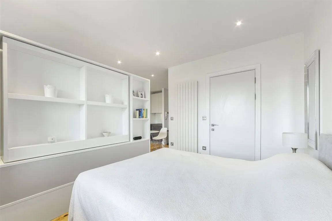 Molesworth Street, London, photo 6
