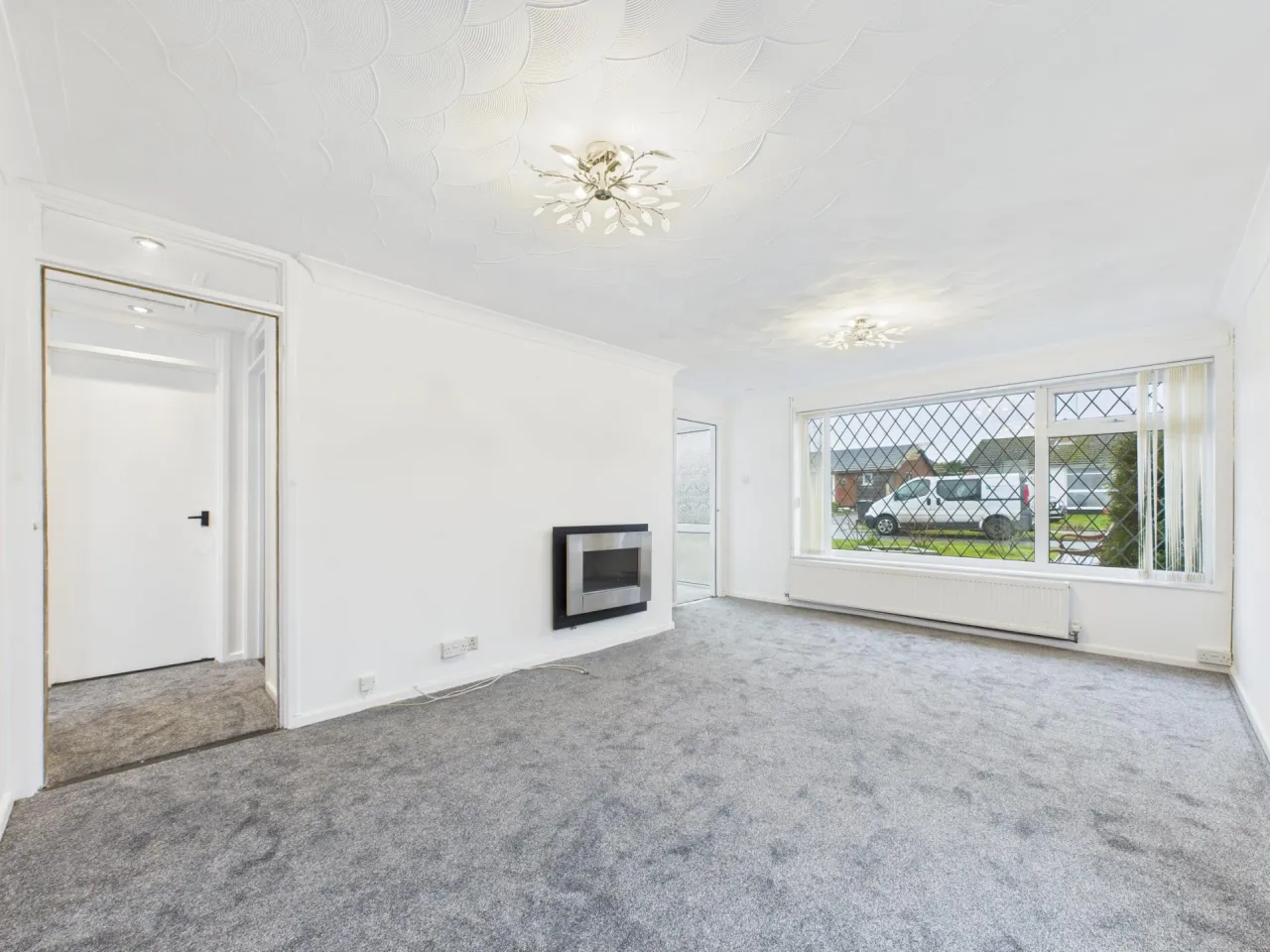 2 bed house to rent, Breydon Way, Lowestoft