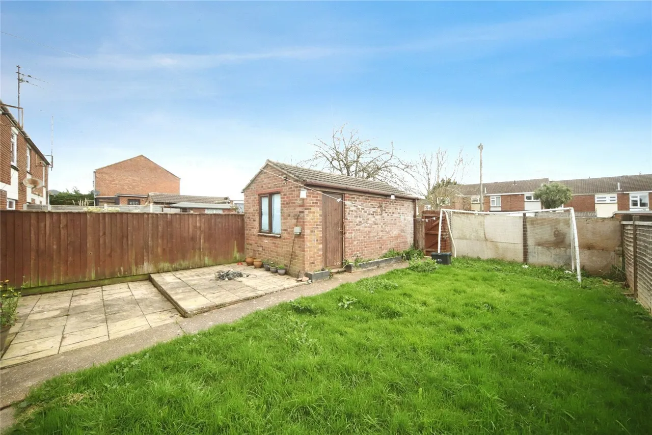 Bossington Drive, Taunton, TA2, photo 14