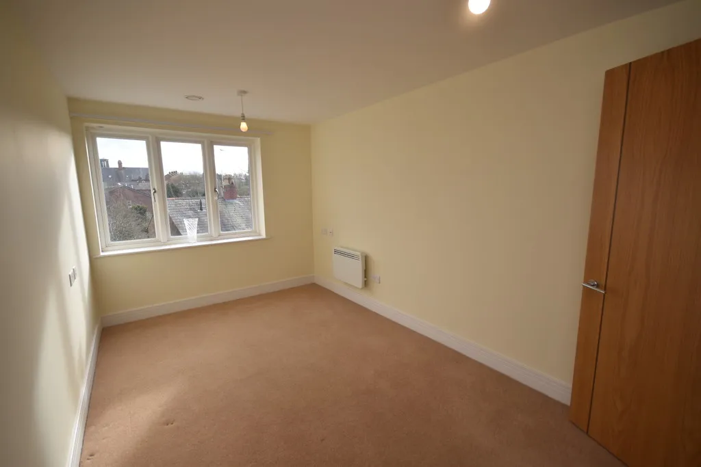 Mill Street, Whitchurch, photo 9