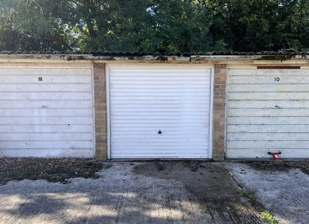 garage for sale, Wadham Drive, Frenchay, BS16