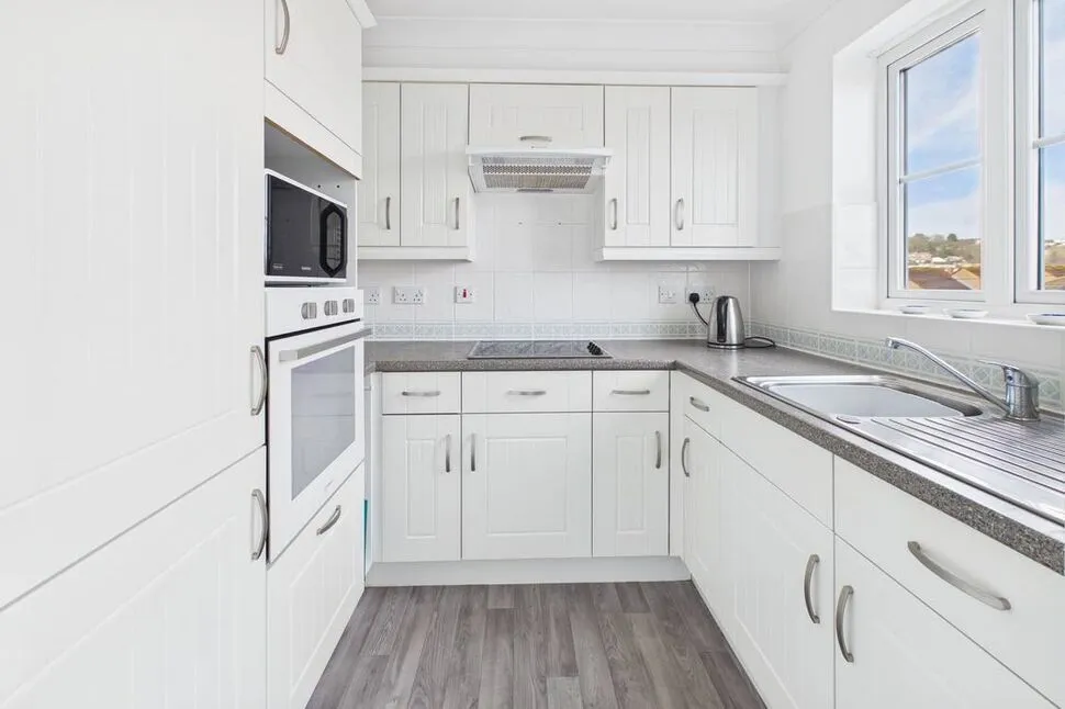 2 bed flat for sale, Brampton Way, Portishead, BS20